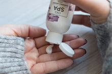 Load image into Gallery viewer, CND Gardenia Woods Spa Treatment - Hand Lotion 59ml